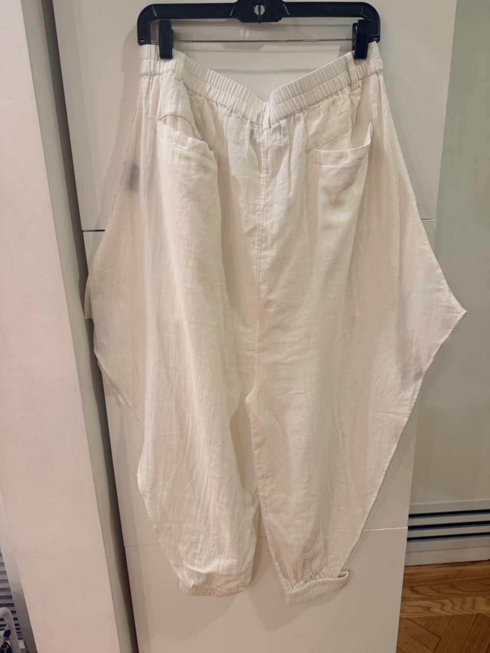 Nicholas K Citra Pants Size Large – Ivory, Draped, Elastic Waist, Relaxed Fit - Picture 6 of 10